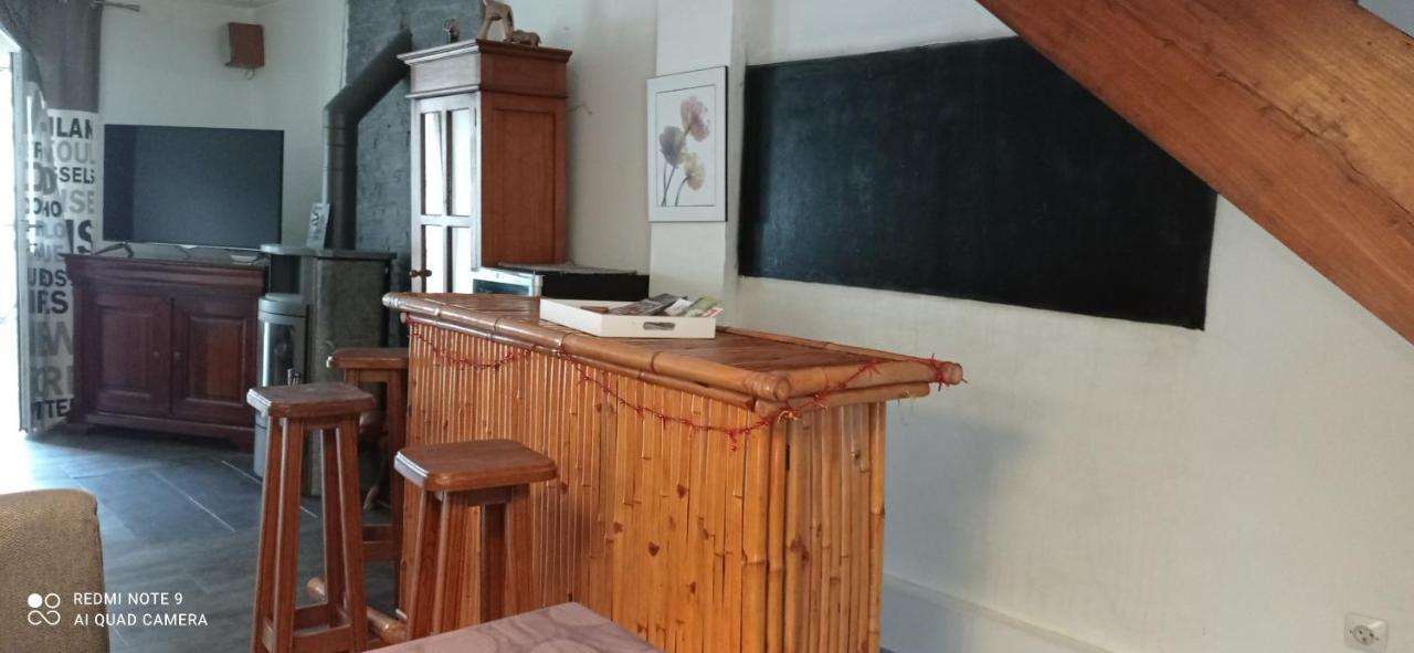 La Talonniere, Maison De Village Avec Terrasse Et 3 Chambres Messas Bagian luar foto