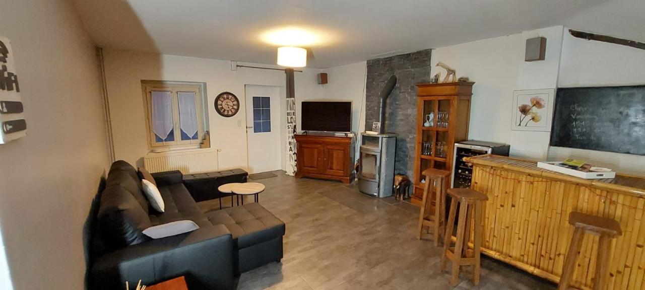 La Talonniere, Maison De Village Avec Terrasse Et 3 Chambres Messas Bagian luar foto