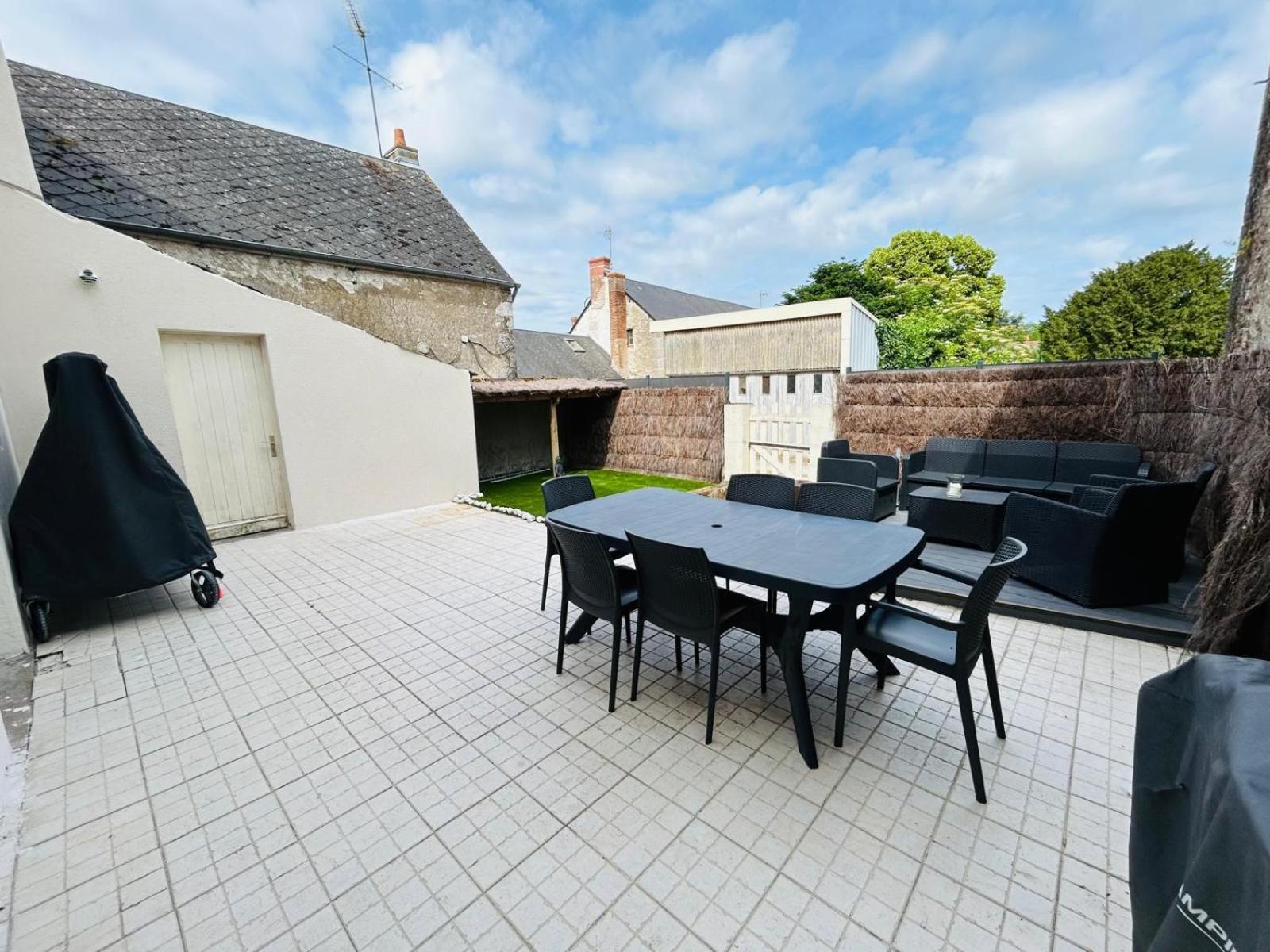 La Talonniere, Maison De Village Avec Terrasse Et 3 Chambres Messas Bagian luar foto